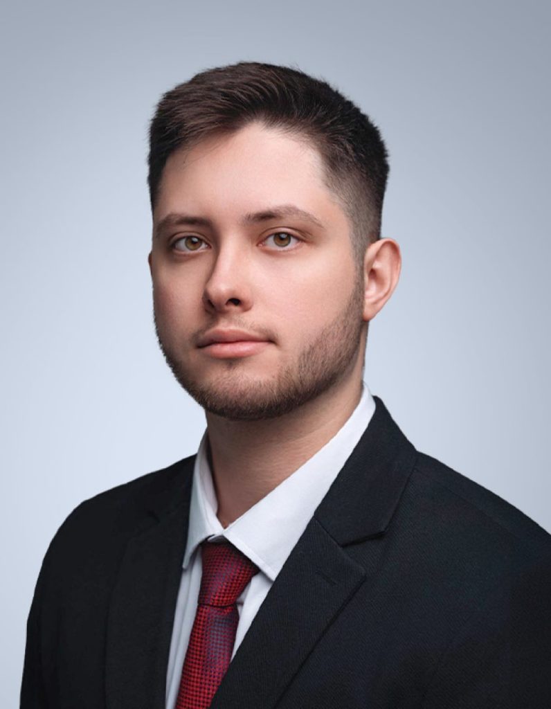 Антон Махно